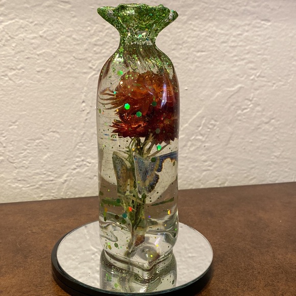 Lucky / Water Bag - Handmade with Resin - Picture 5 of 8